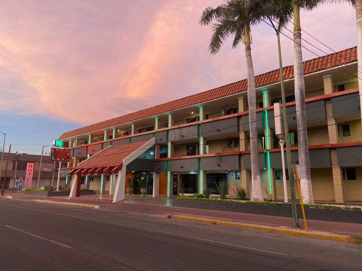 Hotel La Finca Hermosillo Bagian luar foto